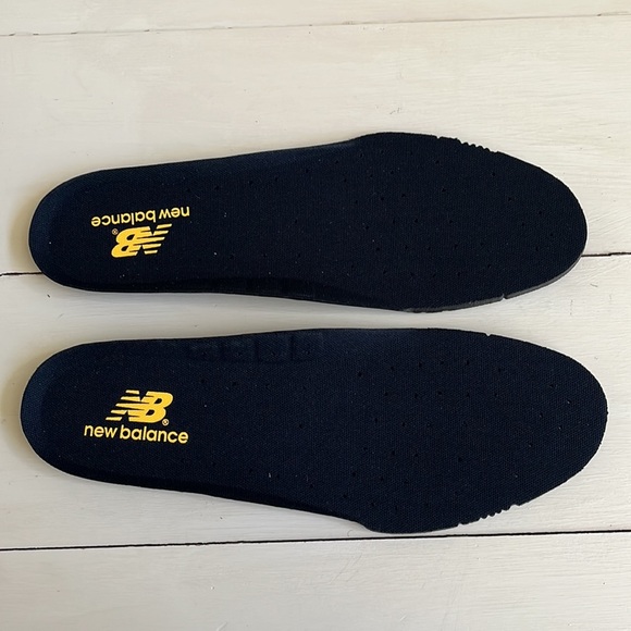 New Balance new replacement inner soles for sneakers, tennis shoes, etc - Picture 2 of 4